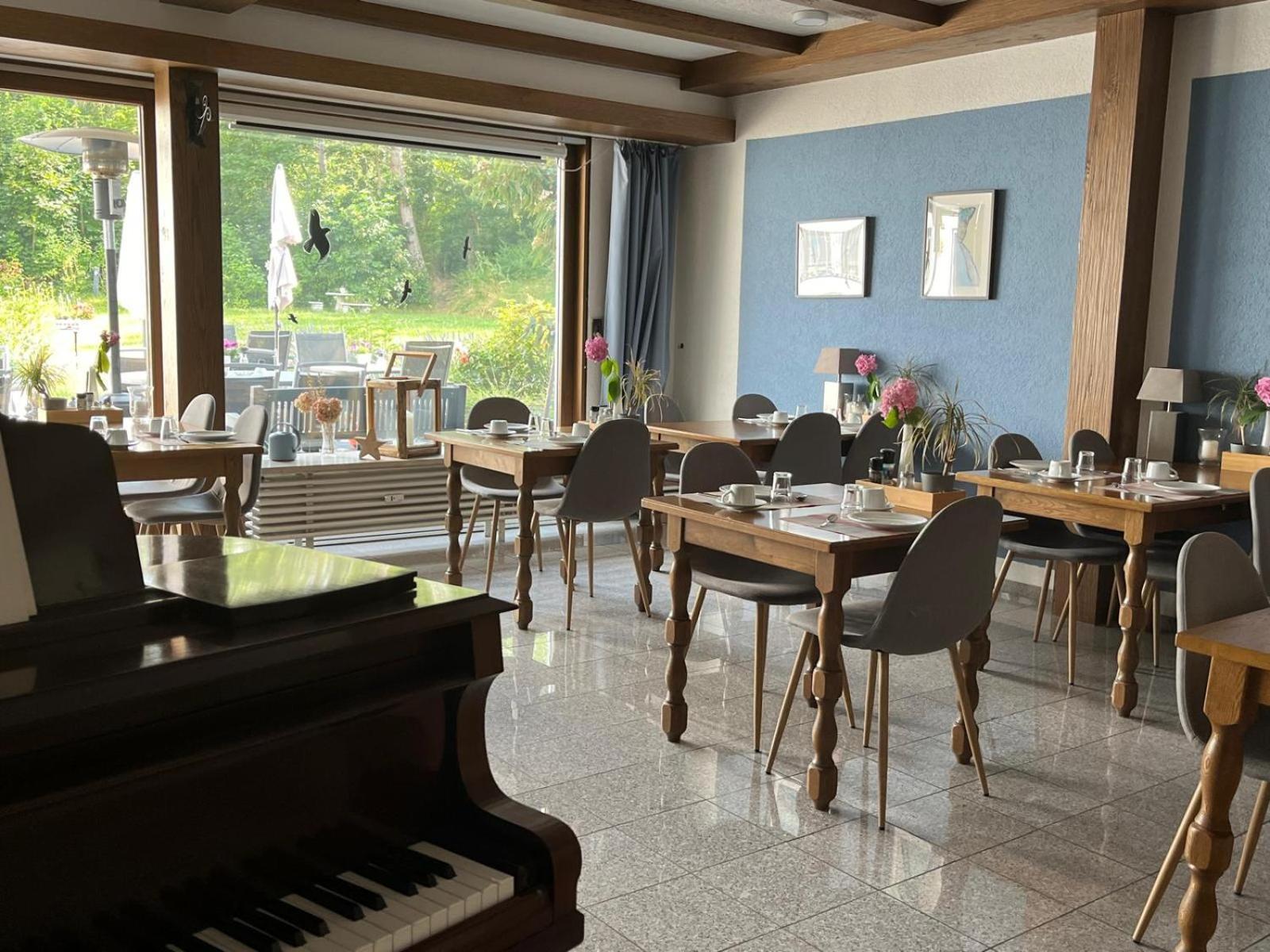 באד בלינגן Hotel Markgraf מראה חיצוני תמונה