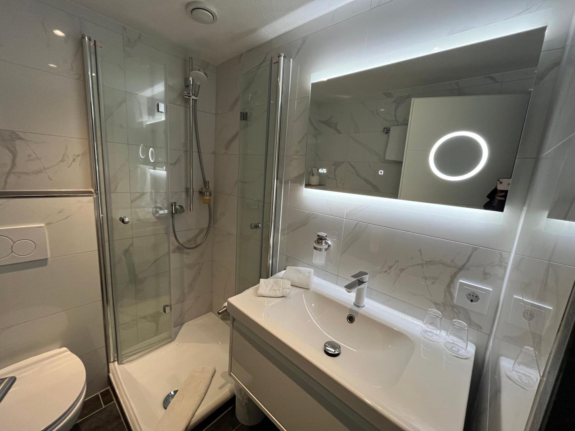 באד בלינגן Hotel Markgraf מראה חיצוני תמונה
