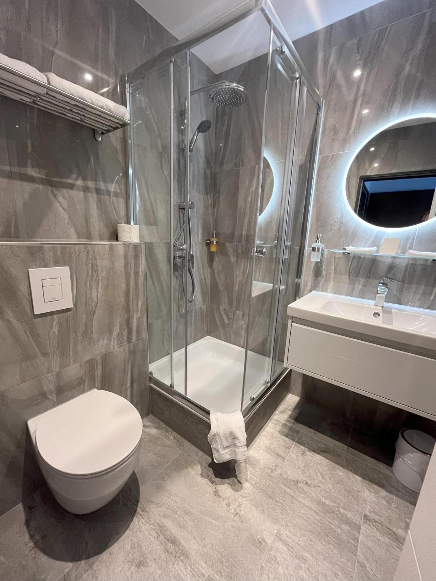 באד בלינגן Hotel Markgraf מראה חיצוני תמונה